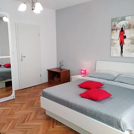 Apartment Perla *