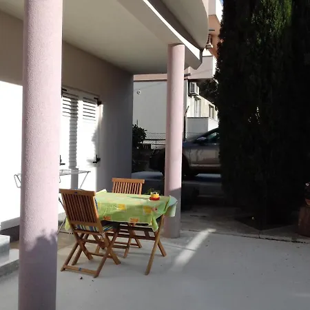 Apartment Perla